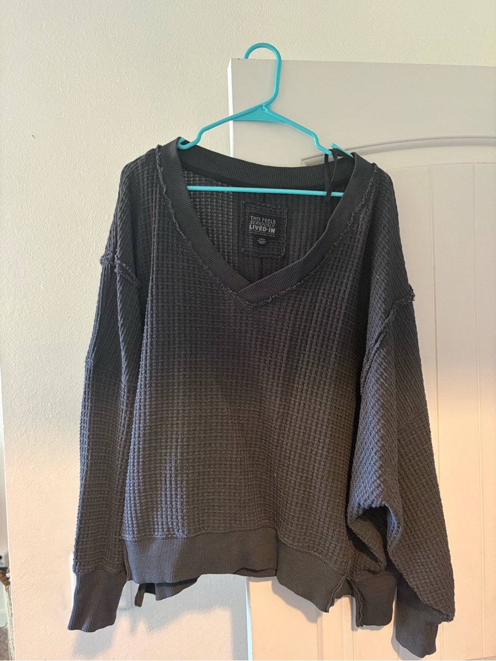 American Eagle Outfitters Charcoal Waffle Knit V-Neck Pullover